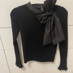 Black Bow sweater top